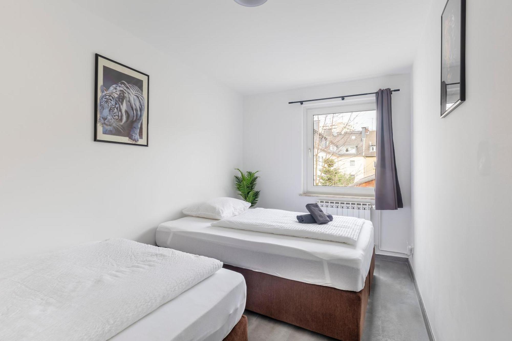 44 Apartments - Modern, Gemuetlich, Wlan, Balkon, Stellplatz Βούρπεταλ Εξωτερικό φωτογραφία