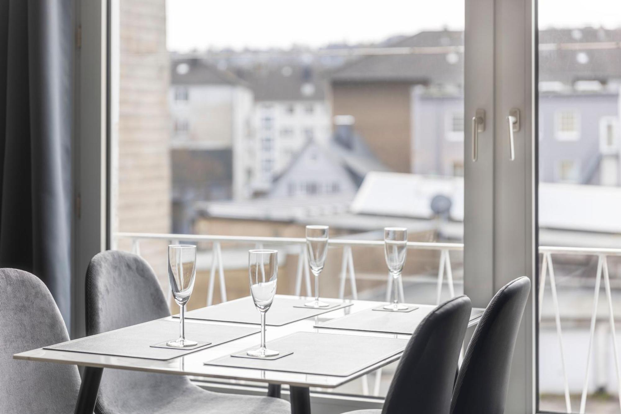 44 Apartments - Modern, Gemuetlich, Wlan, Balkon, Stellplatz Βούρπεταλ Εξωτερικό φωτογραφία